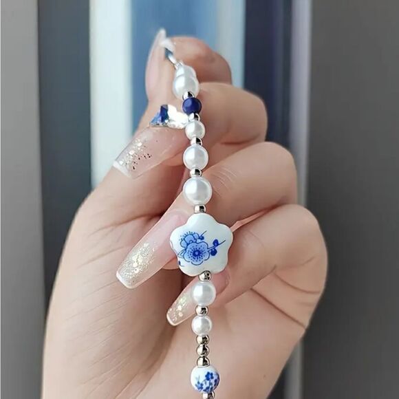 Porcelain flower vintage style bracelet - Picture 7 of 12